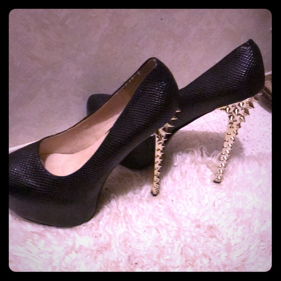 Seven color heels - Picture 1 of 5